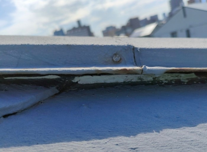 棟板金の浮き　屋根調査　熊本